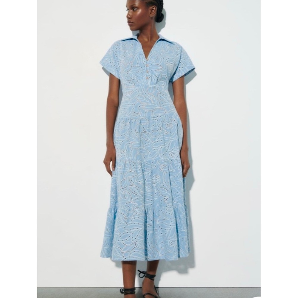 Zara Light Blue Eyelet Embroidered Tiered Midi Dress 7946/528 Size Large